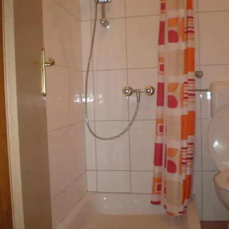 Studio Fur 22 Personen In Poljica Bei Trogir, Dalmatien Kastela Und Umumgebung Apartment