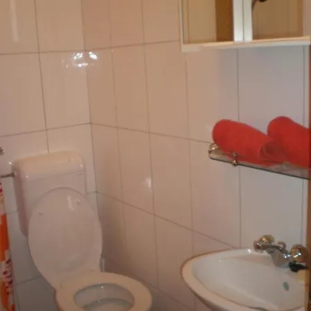 Apartment Studio Fur 22 Personen In Poljica Bei Trogir, Dalmatien Kastela Und Umumgebung *