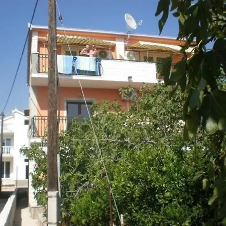 Studio Fur 22 Personen In Poljica Bei Trogir, Dalmatien Kastela Und Umumgebung *